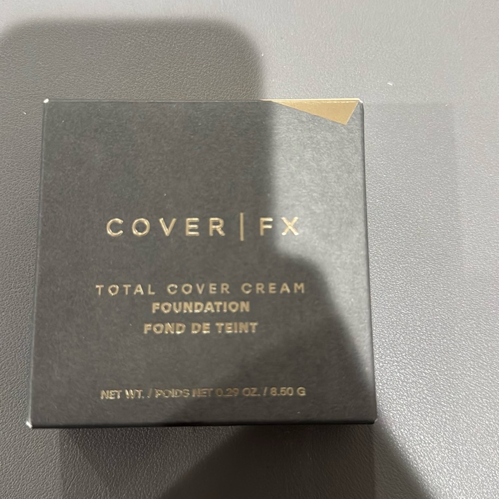Cover FX porcelain color cream foundation